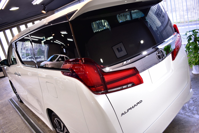 alphard_201806_5.jpg