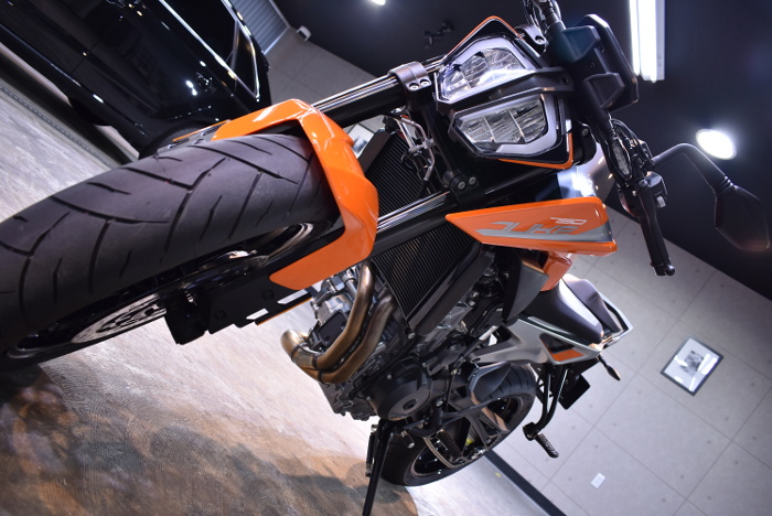 ktm790duke_201808_01.jpg