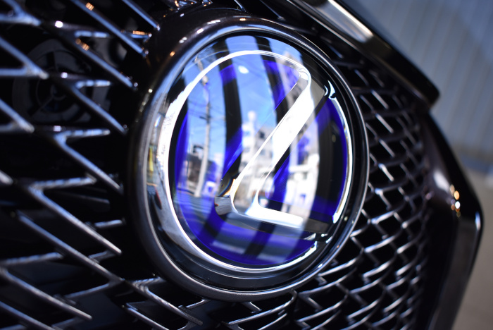 lexuse300h_201903_10.jpg