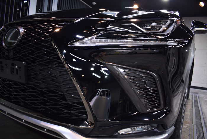lexusnx300_201903_09.jpg