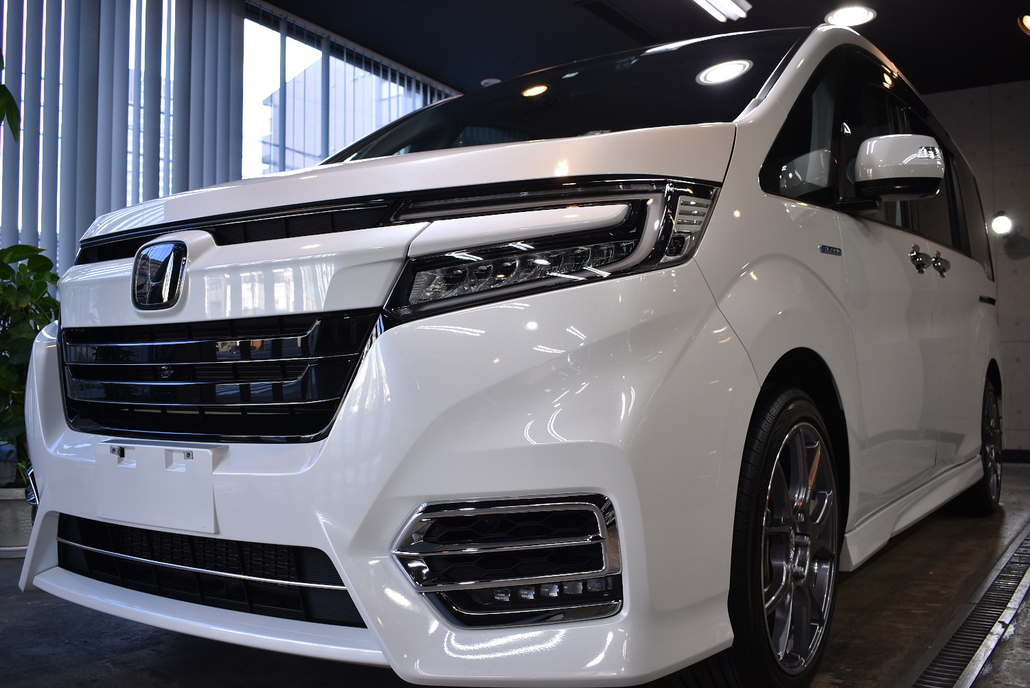 stepwagon_201911_07.jpg