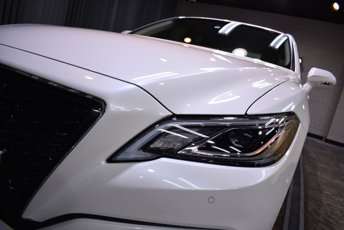 toyotacrown_201811_08.jpg